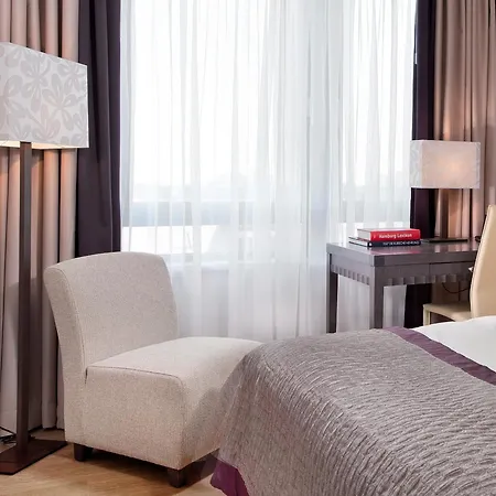 City Hotel Hamburg Mitte-3