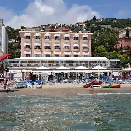 Hotel Regina-2