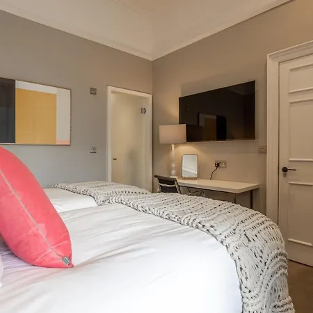 No1 Apartments & Bedrooms St Andrews - St Mary'S-3