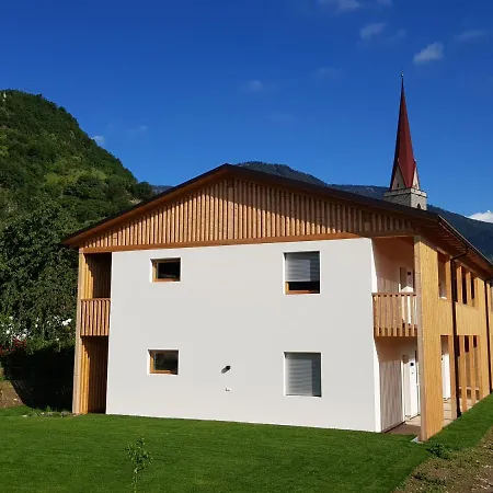 Lahnhof-2