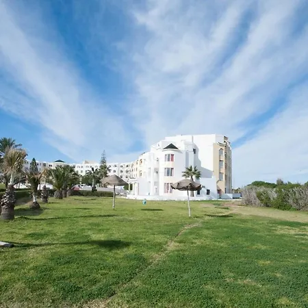 Thapsus Beach Resort-3