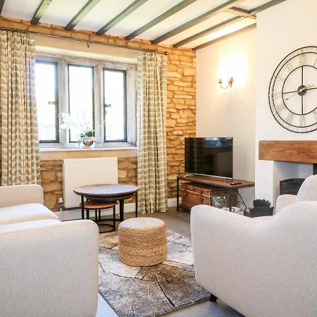 Well Cottage-2