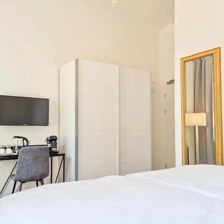 Pension Mozart - Vienna Center, Self Check-In-3