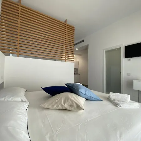 Blue Bay Suite & Spa-3