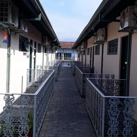 Flats Village Acacias-2