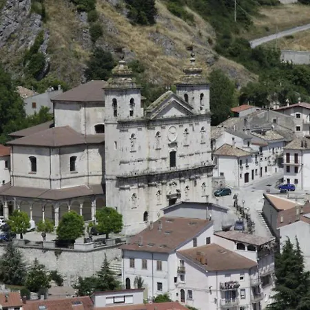 La Grande Casa Di Montagna-3