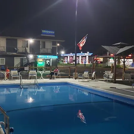 Niagara Falls Courtside Inn-3