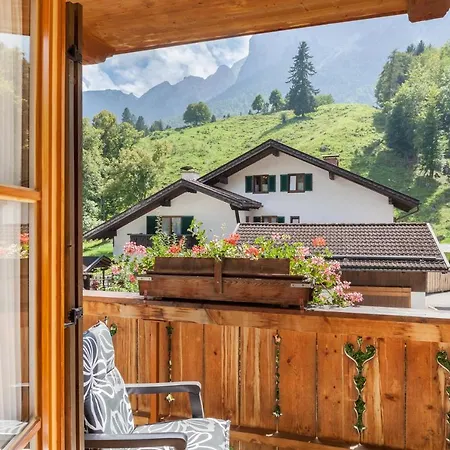 Ferienwohnung Alpenrose-2