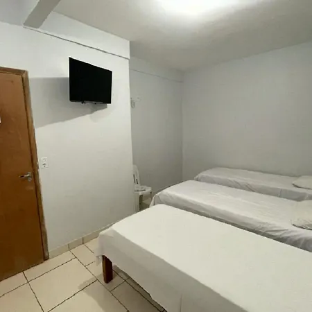 Hotel Oliveira 44-3