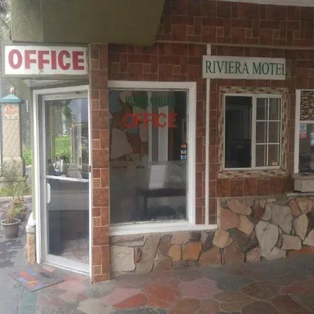Riviera Motel-2