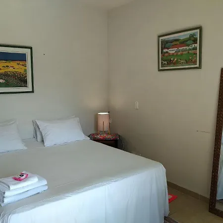 Elephant GuestHouse Beira Mar - Suítes com Café da Manhã-3