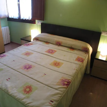 Apartamentos Las Rosas-2