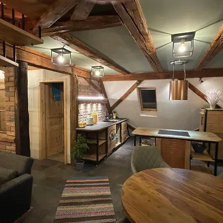 Muggel Apartments-3