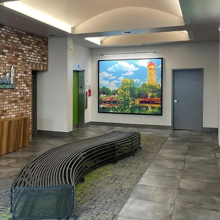 Riverfront Park Travel Apartments-3