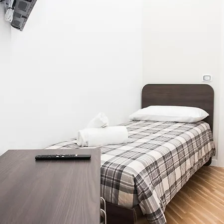 Barbaja Suites In Street Toledo 205-3