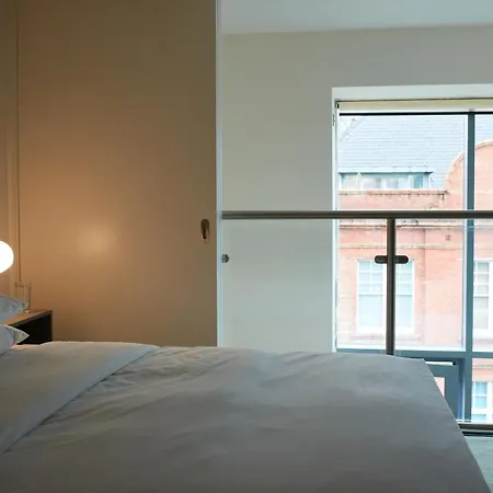 Leven Manchester-3