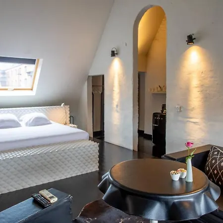 B&B Suites Feek-3