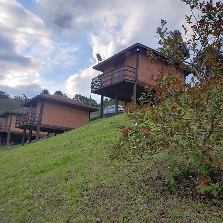 Cabanas Mountain nas montanhas de campos do jordão-2