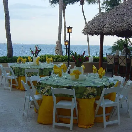 Palmeiras Beach Club-3