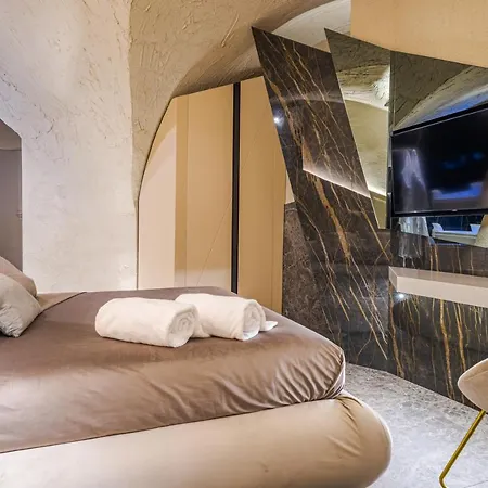 Le Suites Del Duomo Luxury-2