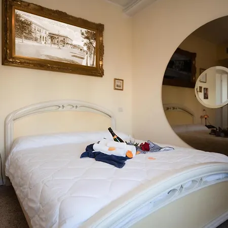 Hotel Cristina-3