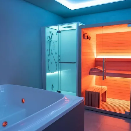 Skyline Rooms & Suites-2