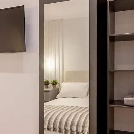 Ah Hostel Room4You Oviedo Vut3026As-3