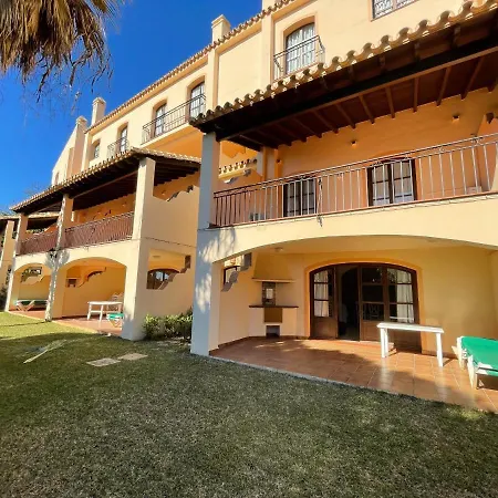 Apartamentos El Toro-2