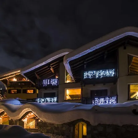 Chalet Garden-2