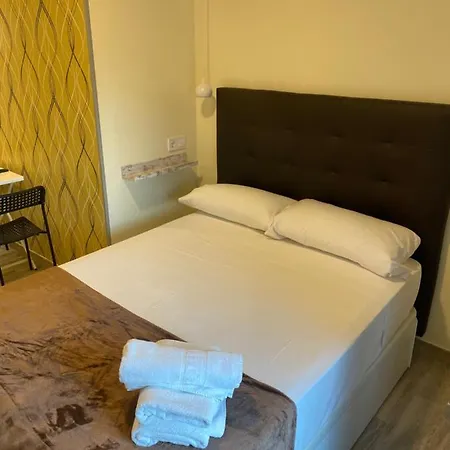 Hostal Alaska-3
