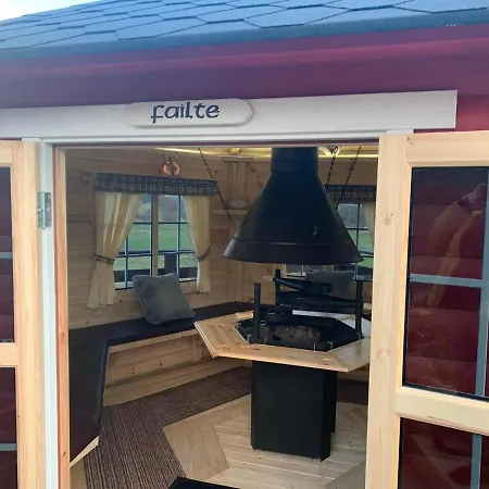 Daviot Luxury Pods-2