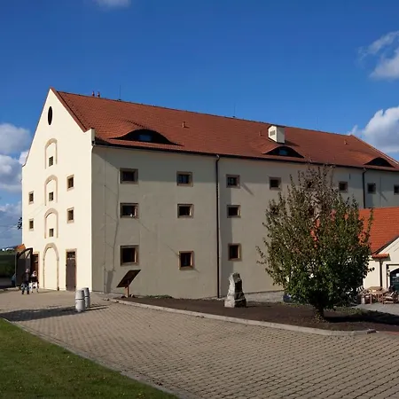 Pytloun Chateau Hotel Ctenice-3