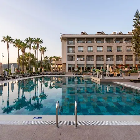 Fame Residence Kemer & Spa-3