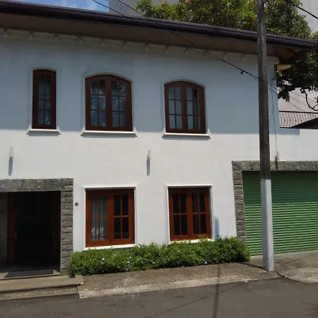 Ellen'S Place-3