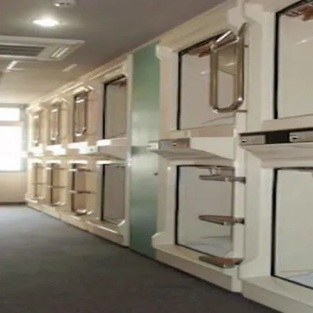 Capsule Hotel Kobe Sannomiya (Adults Only)-2