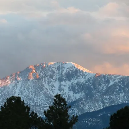 Bristlecone Lodge-2