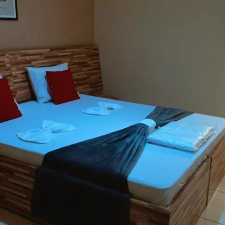 Hotel Tenda Santana-2