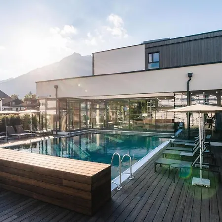 LUNA Mountain Lodge Garmisch-2
