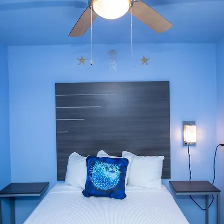 Aqua Breeze Inn-3