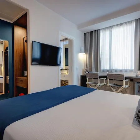 Fly Deco Hotel-3