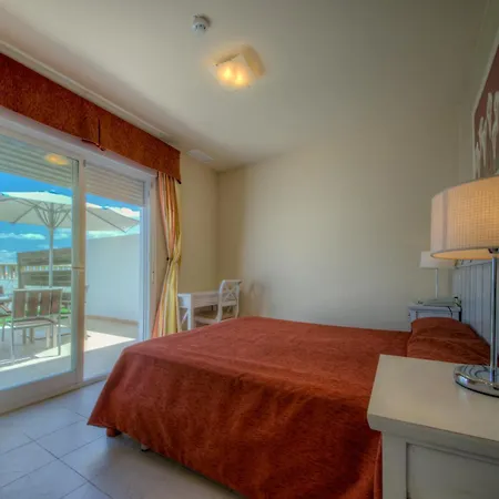 Apartamentos Piedramar-2