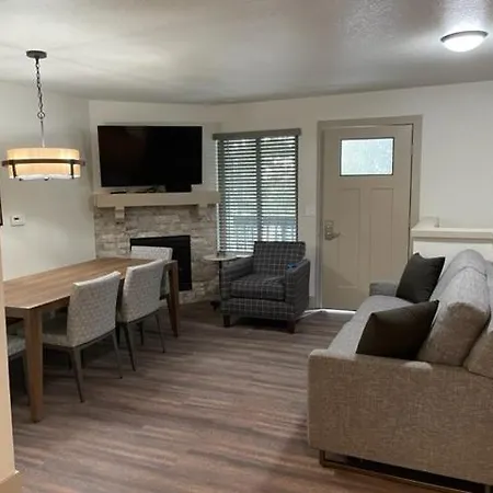 Tahoe Trail Resort-3