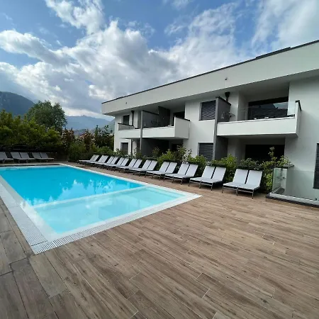Riva Lake Lodge-2