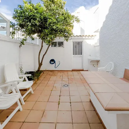 Zahara Centro Apartamentos&Chalets-3