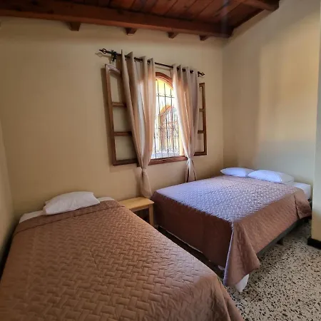 Central Hostel Antigua-2