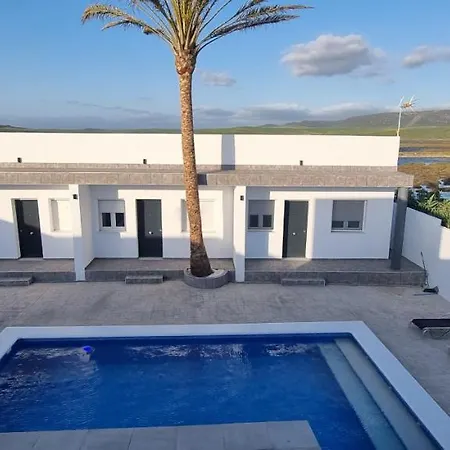 Apartamentos La Playa-2
