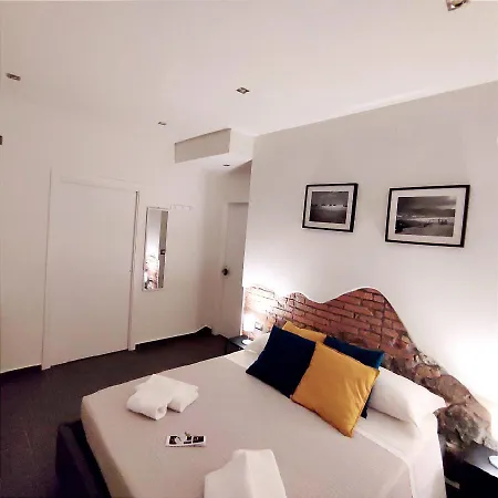 Passi di Mare Rooms-3