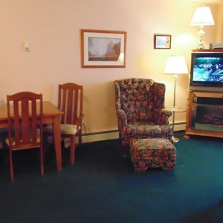 Heffley Boutique Inn-3