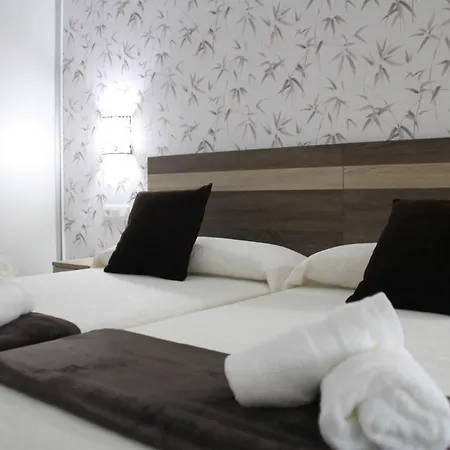 Baixo A Lua Rooming-2