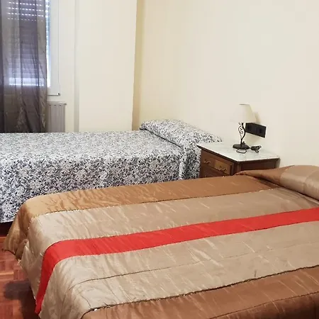 Apartamentos Salamanca Puerta Zamora, Centro, Wifi con salón y 2 dormitorios, Parking-2